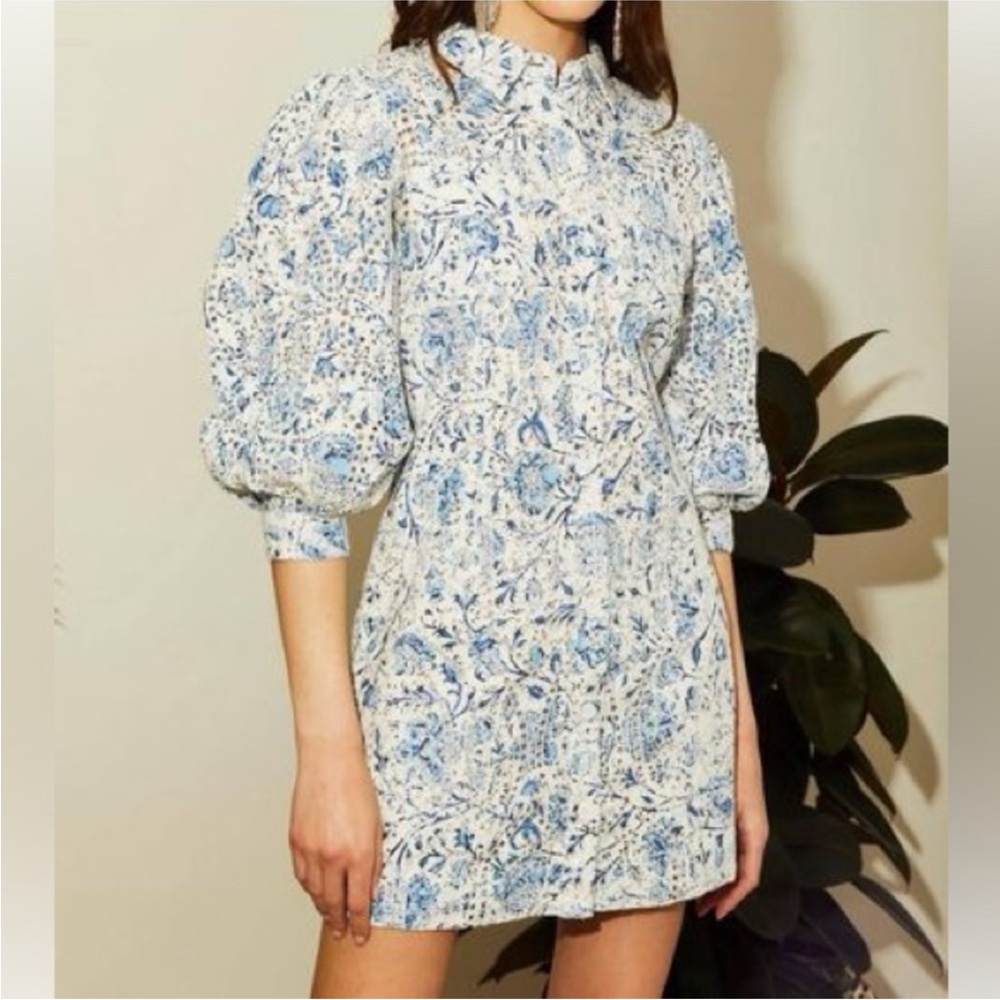 LOVE THE LABEL eyelet dress | SIZE SMALL | WORN ONCE